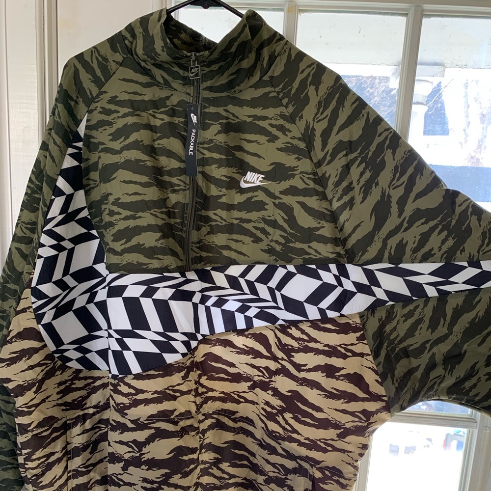 Nike windbreaker xxl